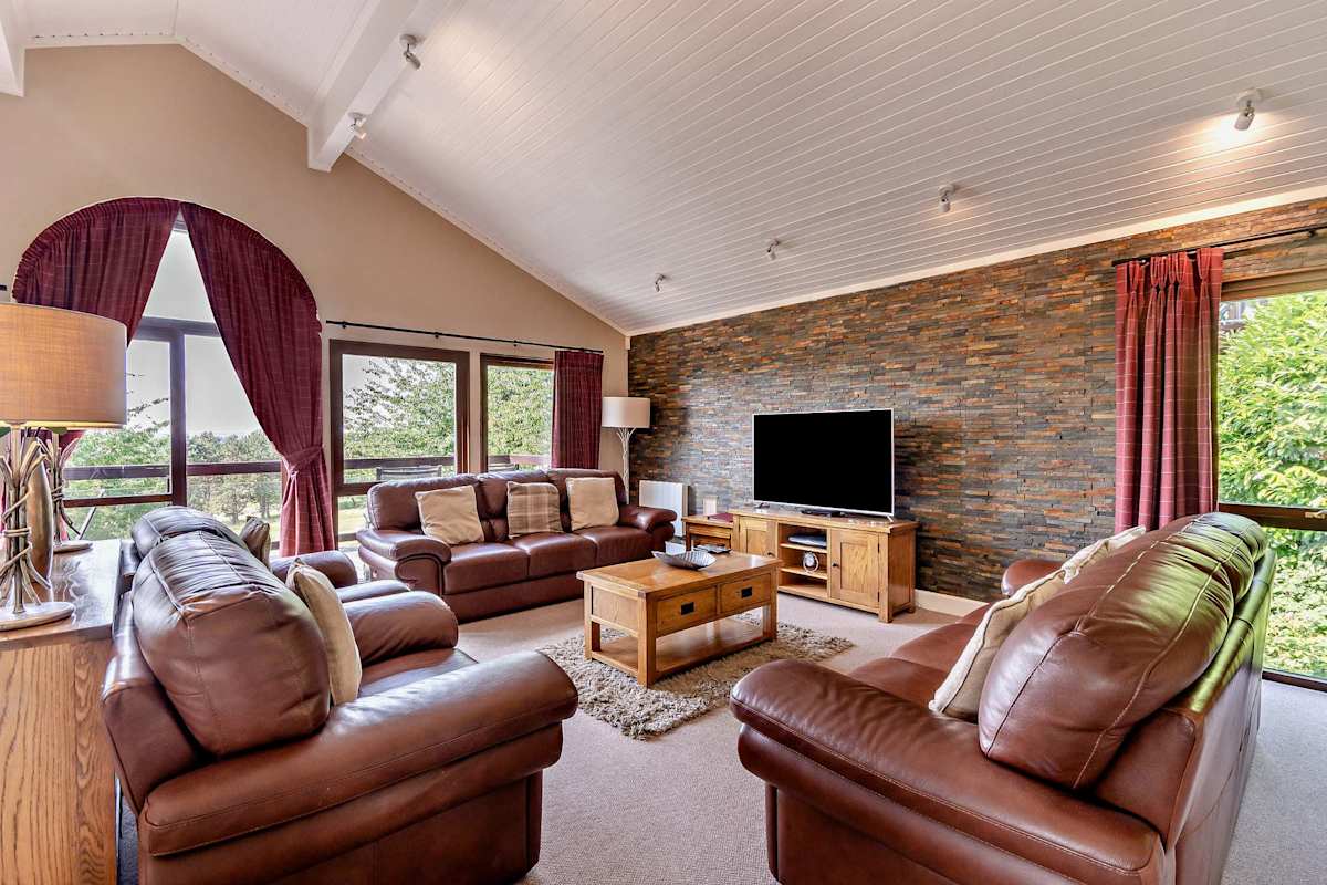 12 Belton Woods – photo 1