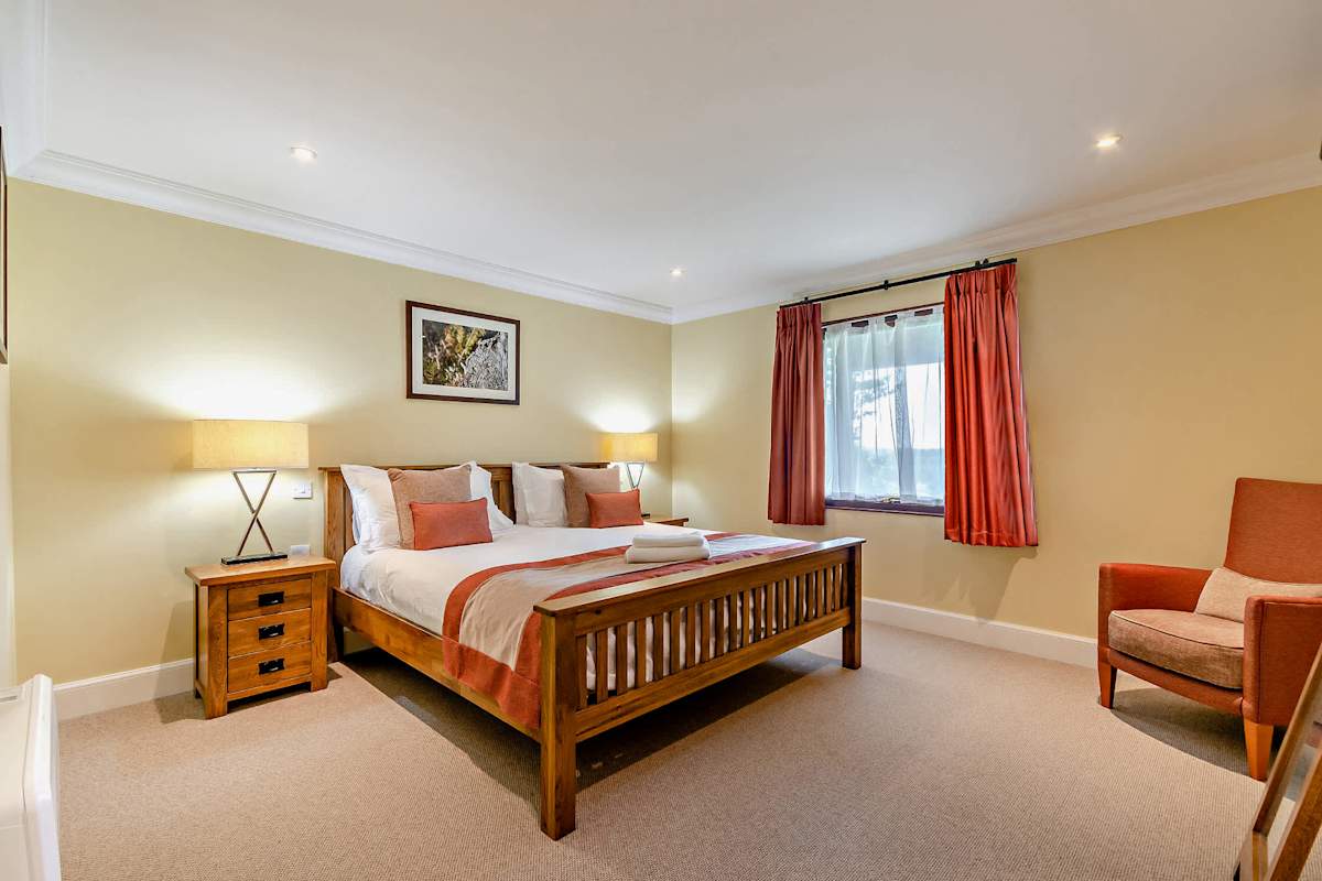 12 Belton Woods – photo 4