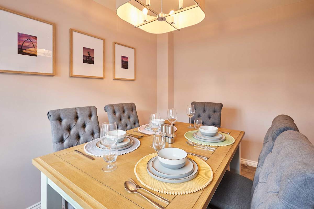 Stratton Close – photo 11