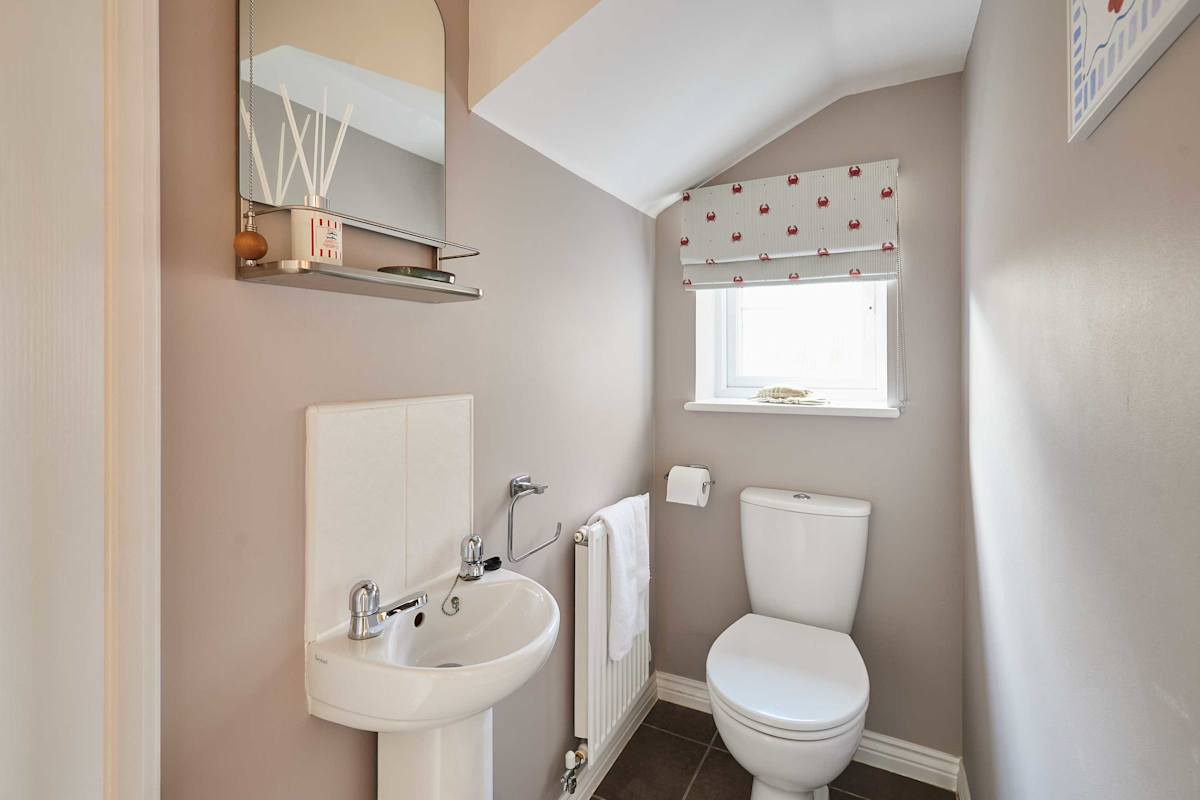Stratton Close – photo 20