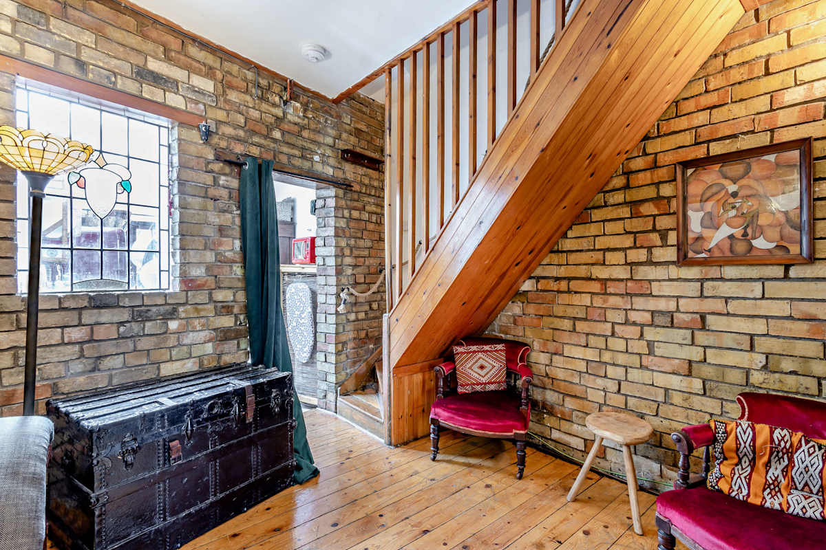 The 1890 Petersfield Retreat – photo 2