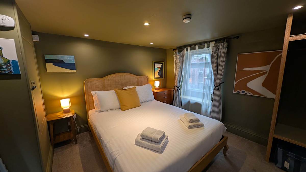 The Apartment, Mulgrave House – photo 1