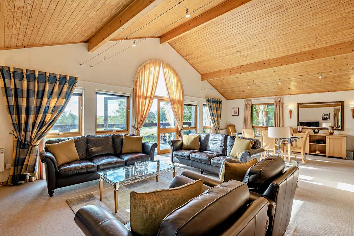 Laurel Lodge – photo 3