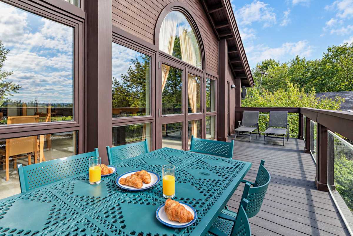 Laurel Lodge – photo 1