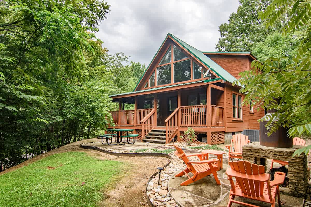 The Moonshine Cabin photo 1