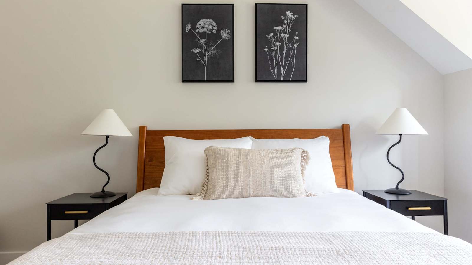 5BR Luxury Townhome | Stowe | More Units Available photo 2