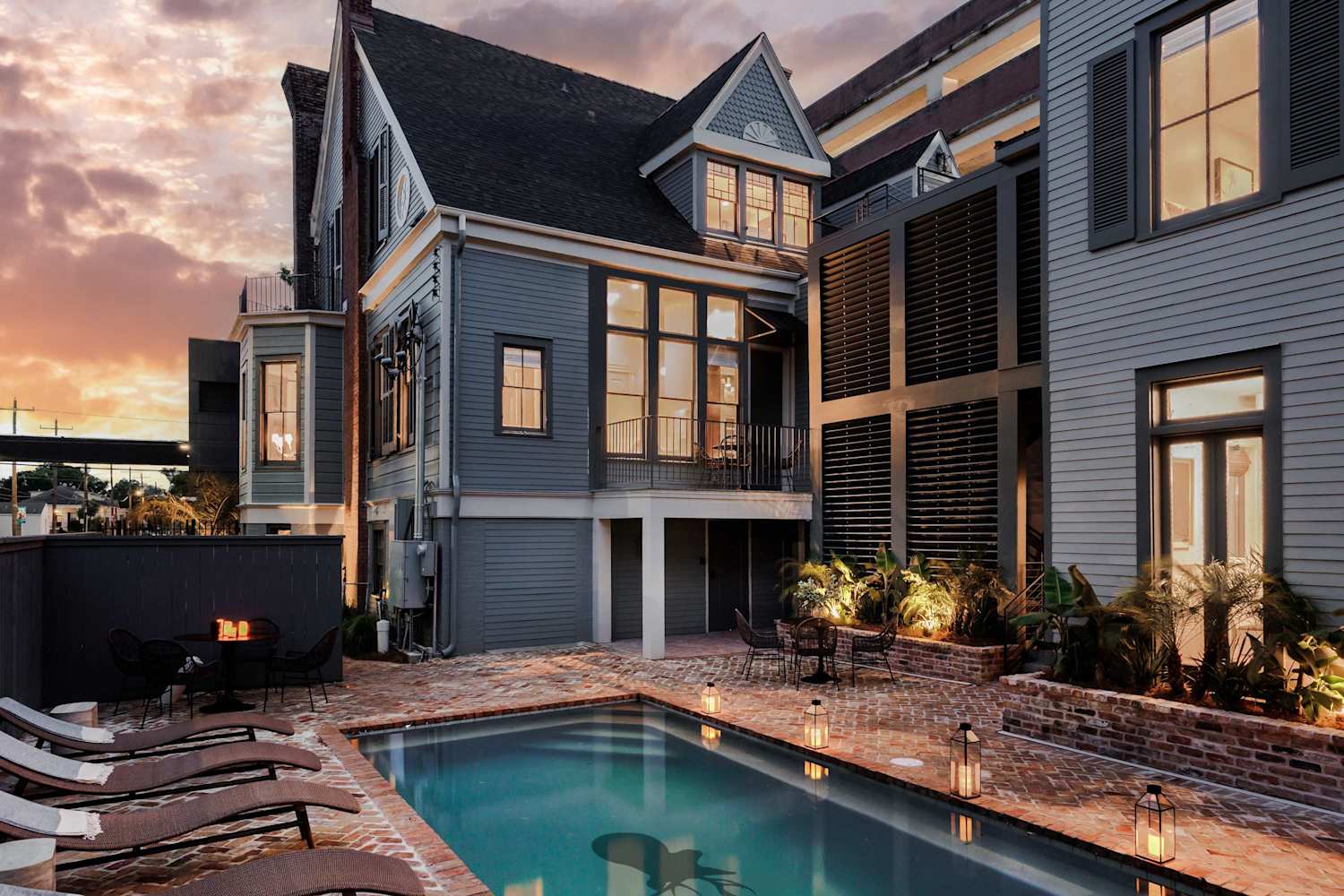 The Estella | 18 Bedroom Mansion, Shared Pool photo 2