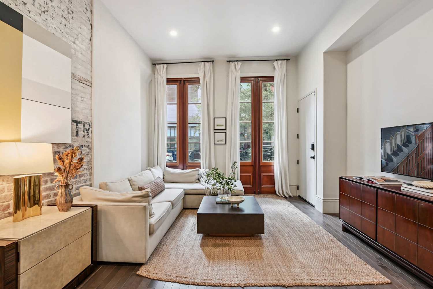 Bright CBD Condo | Near the French Quarter photo 1