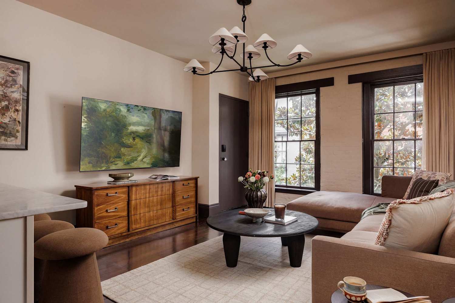 6BR CBD Condo Duo, Walk to French Quarter photo 1
