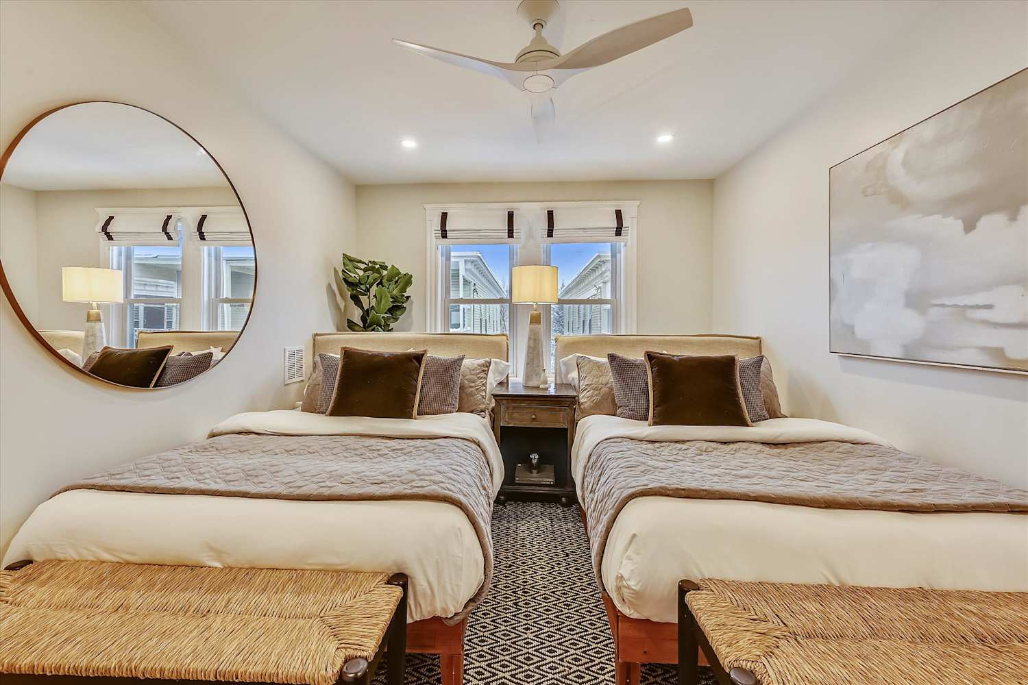 Spacious & Renovated 6BR | Near T + Parking photo 2