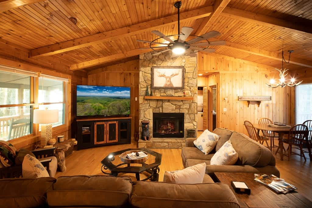 Grey Fox Cabin between Boone and Blowing Rock, photo 1