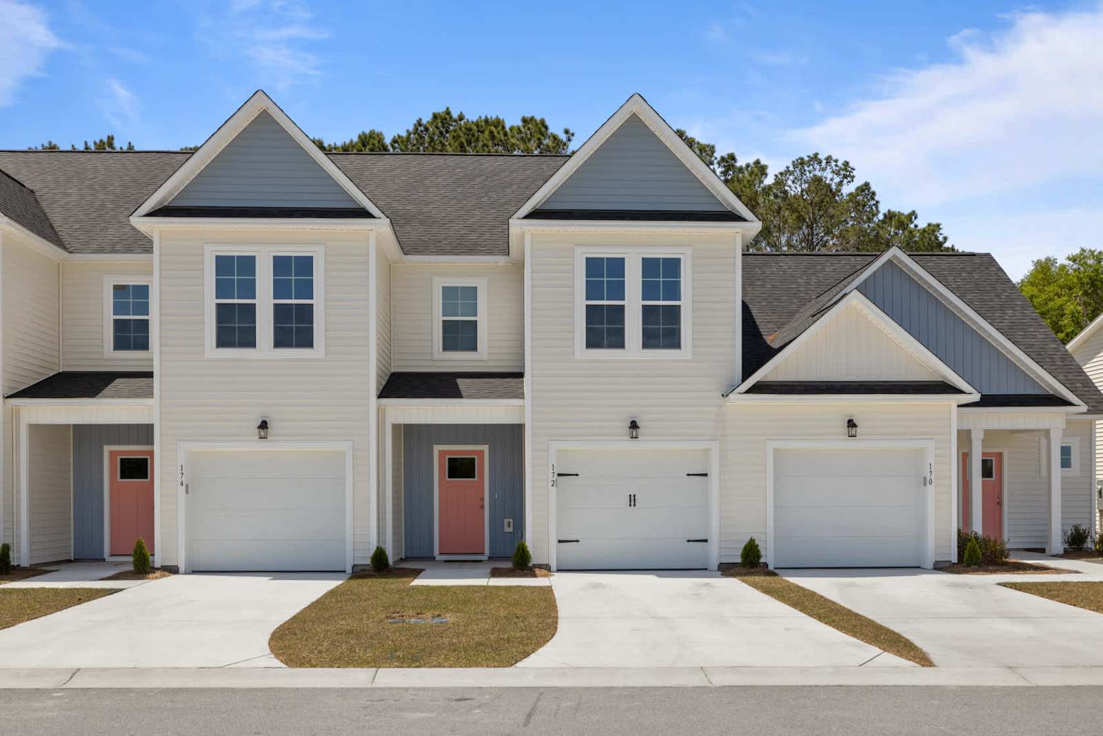 Modern Retreat Minutes to Emerald Isle Beach Villa, photo 1