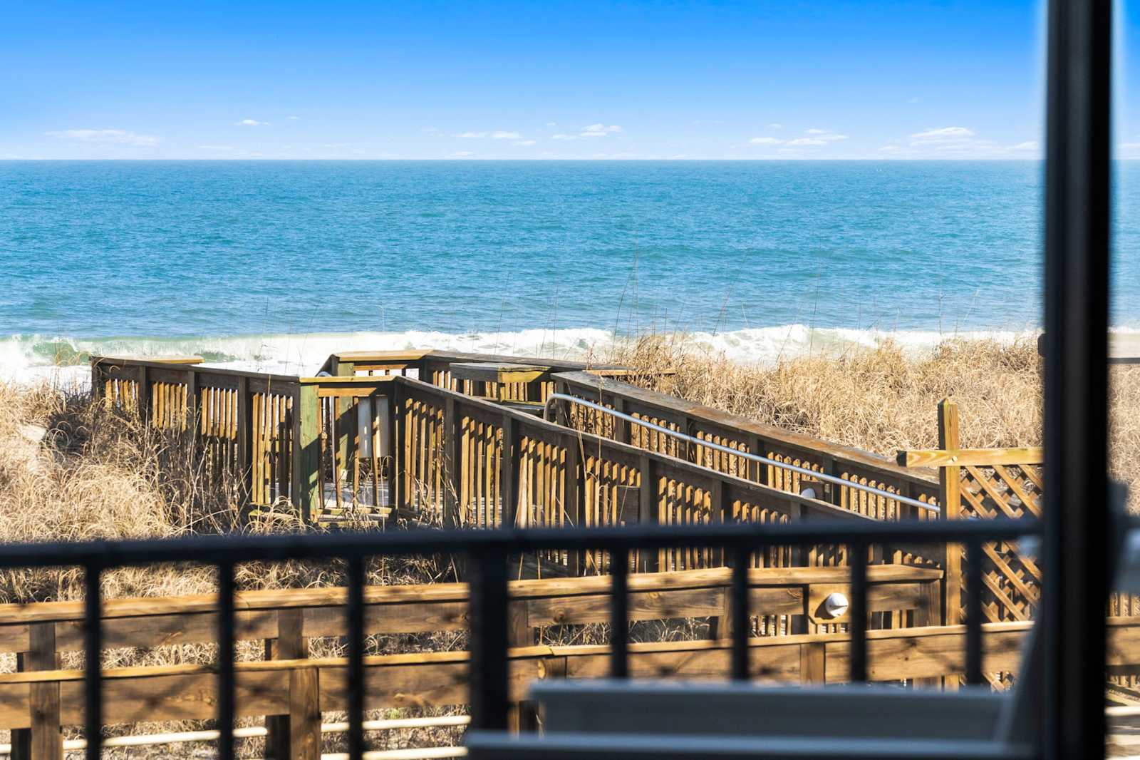 Boardwalk Breeze, Oceanfront, Pool! Villa, photo 1