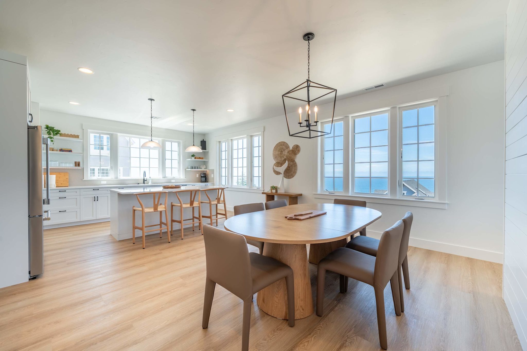 Dining area beside the open kitchen