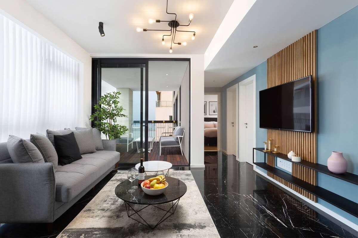 At Renoma Stunning 2BR with Sea View by HolyGuest