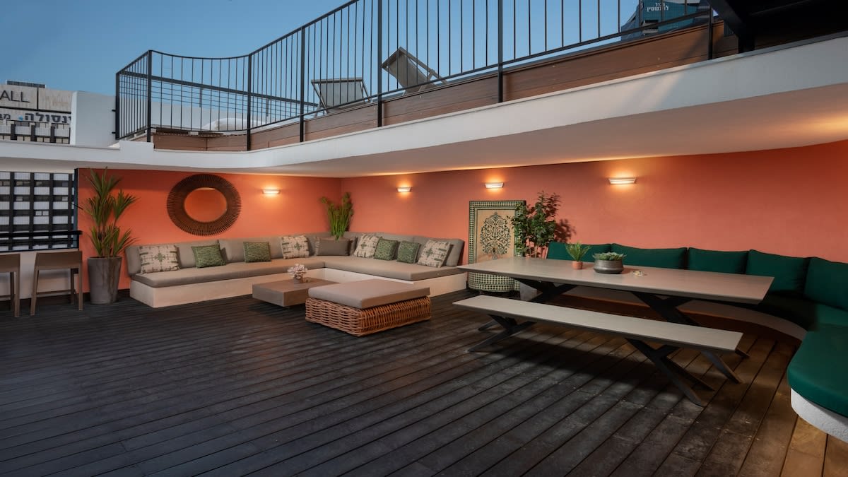 Penthouse 3BR near Rothschild bd. by HolyGuest