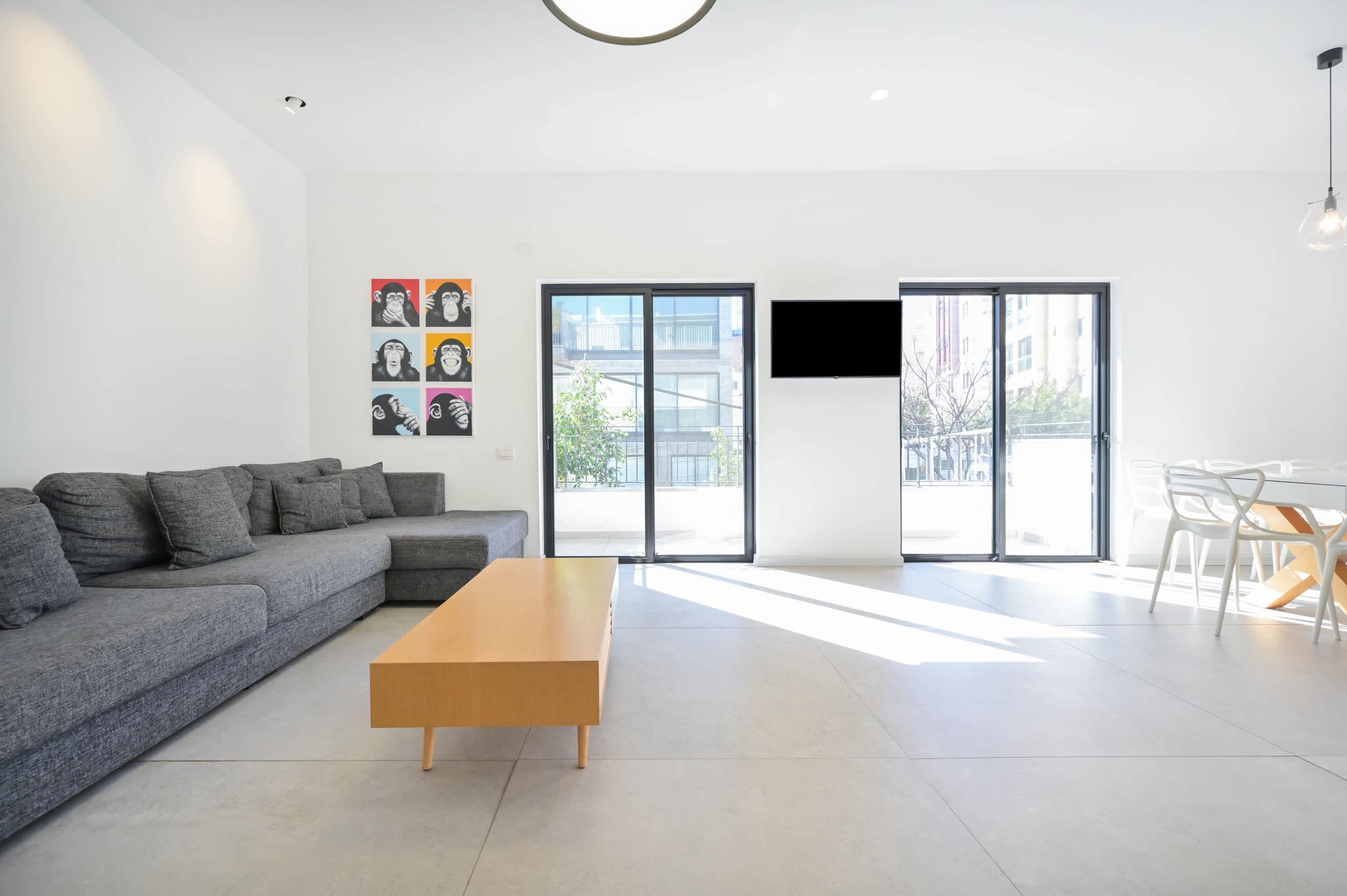 Modern 3BR Next to Gordon by HolyGuest 3