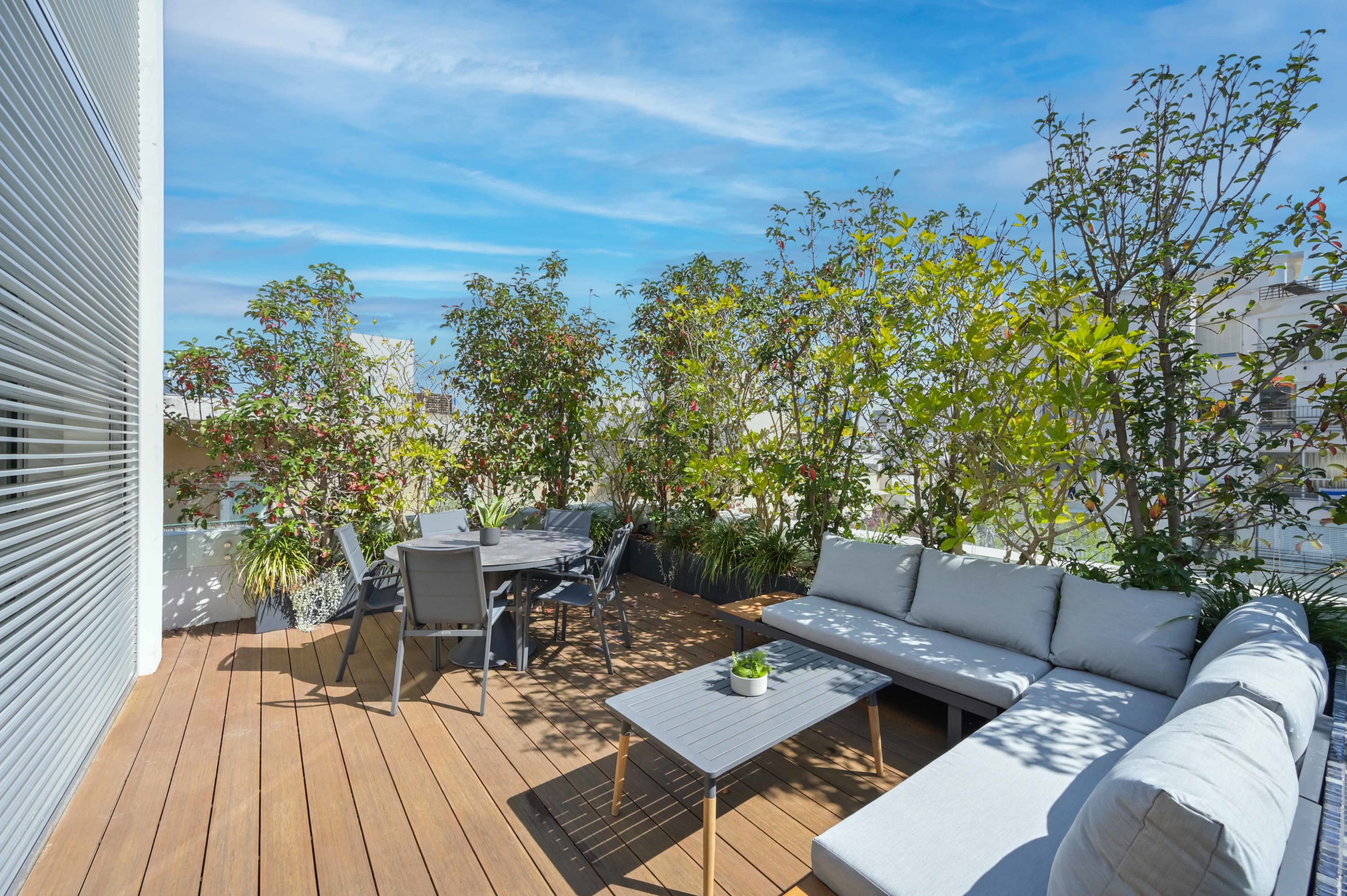 Luxury Modern 3BR Penthouse W/Pool by HolyGuest 5