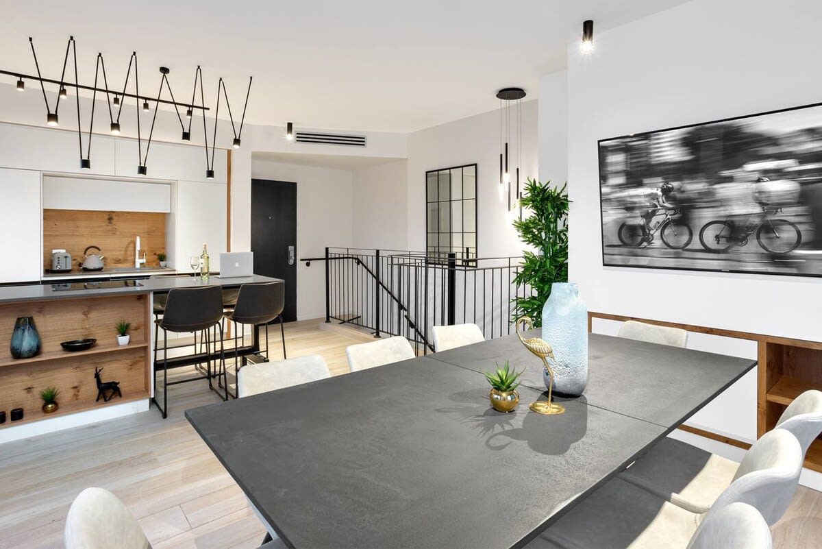 Spacious 3BR Penthouse with Jacuzzi on Rosthchild by HolyGuest 5