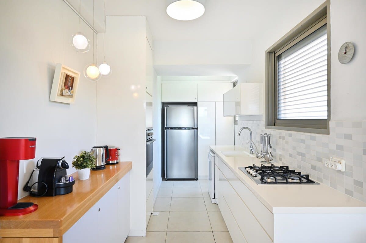 Bright 2BR Apartment in Amsterdam st by HolyGuest 5