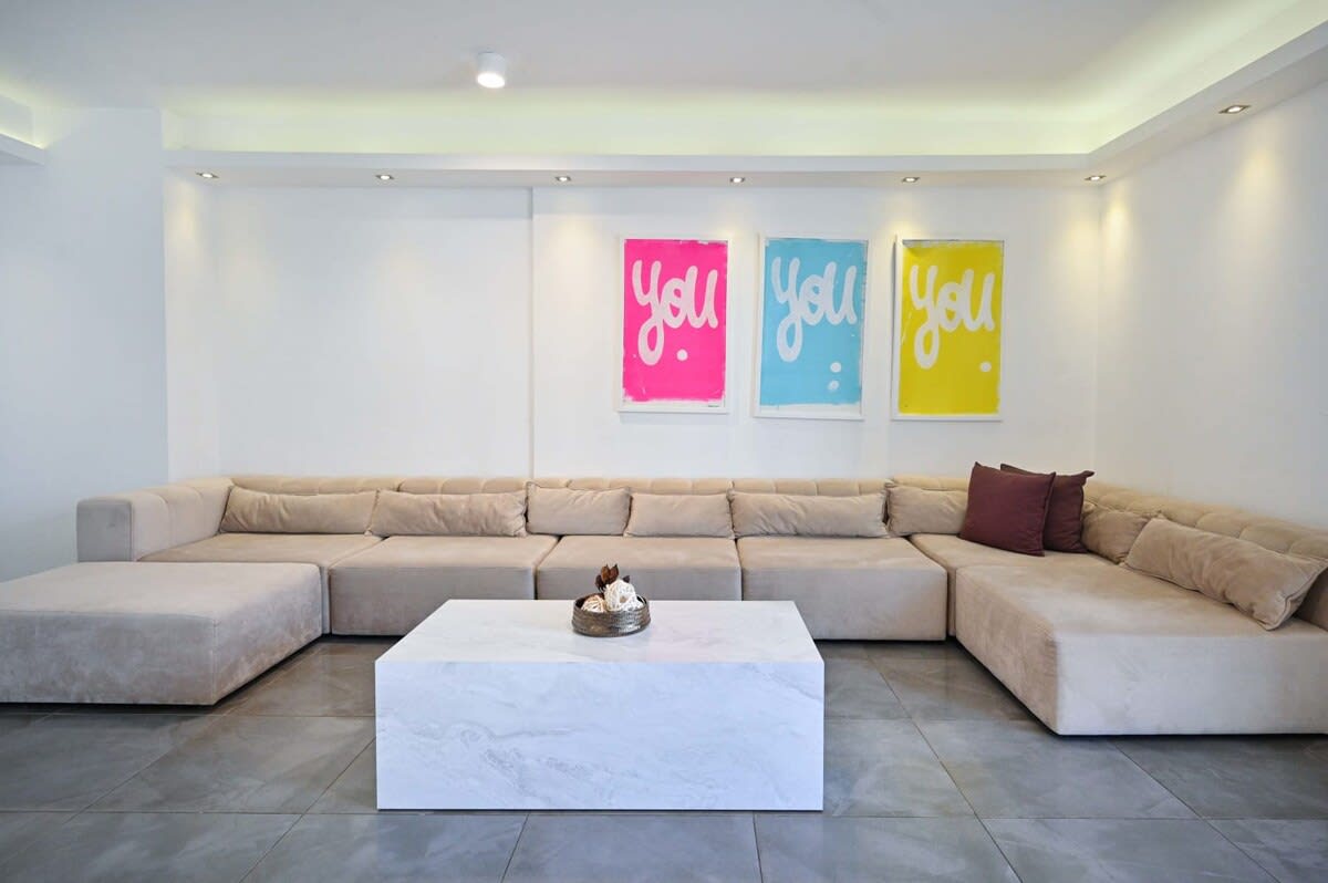 Stylish 3BR with Mamad in Bograshov by HolyGuest 5