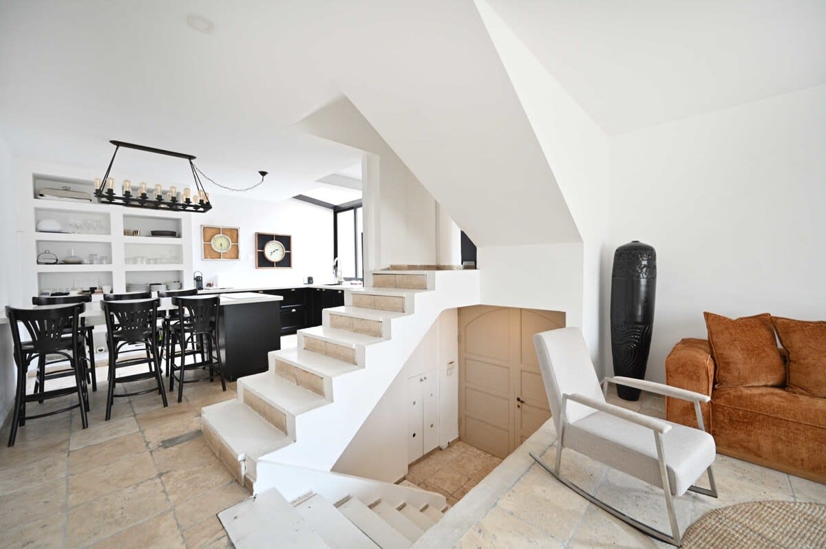 4BR Family House in Neve Tsedek with Mamad by Holyguest 5