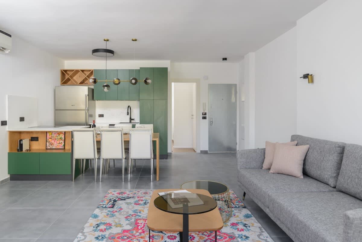 Bright 3BR with Balcony in Dizengoff by HolyGuest 4