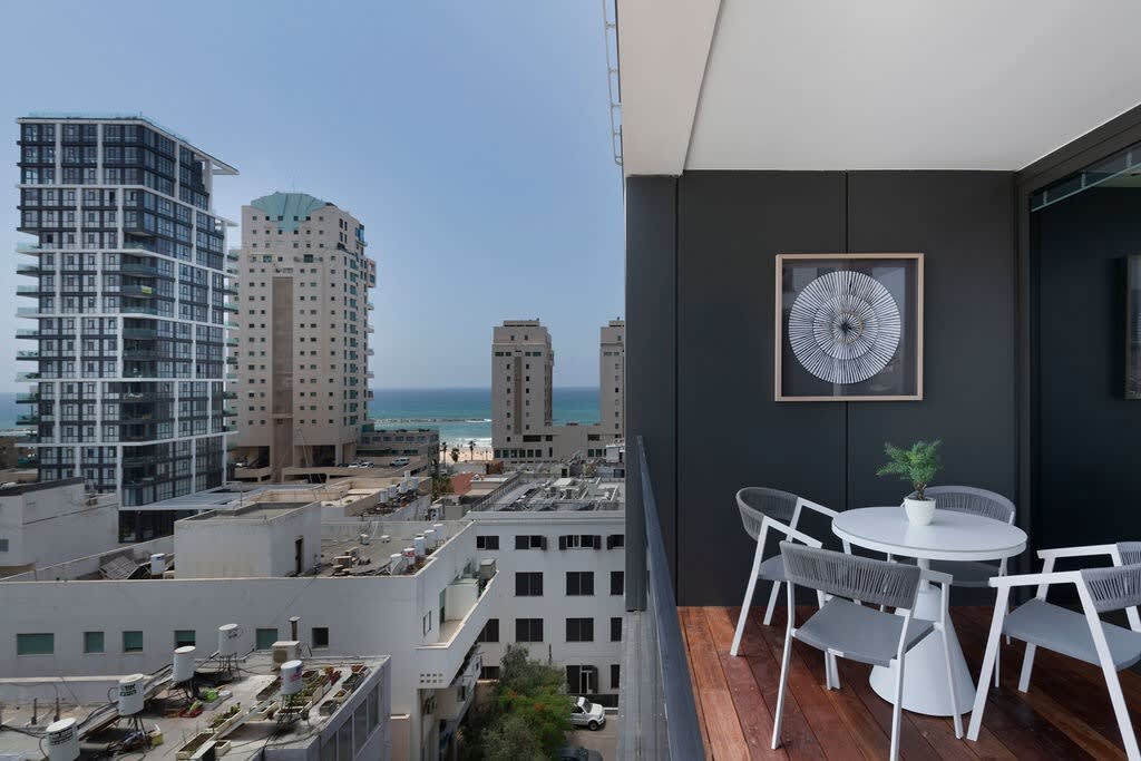 Extraordinary 1BR at Geula by HolyGuest 2