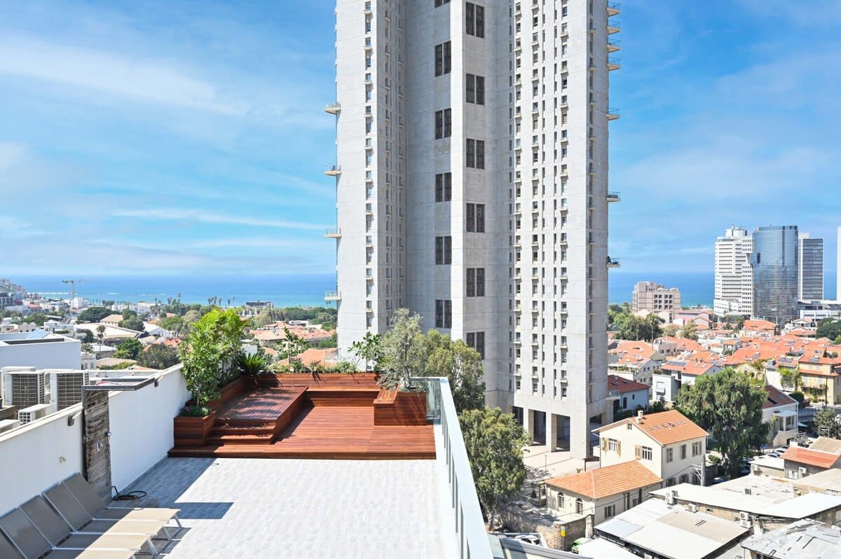 Dreamy Sky Penthouse w/ Sea View Rooftop by HolyGuest 3