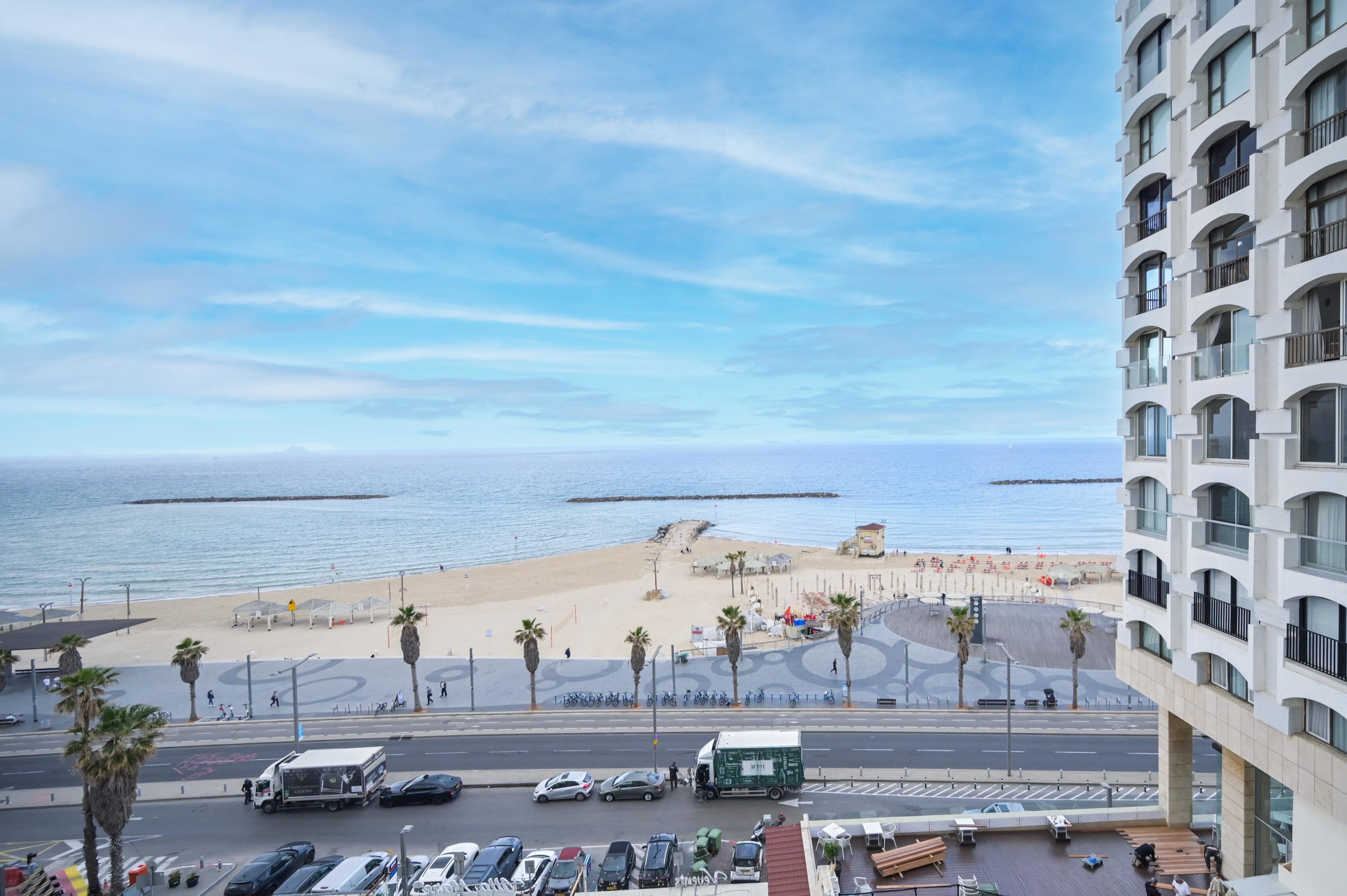 Sunny 1BR at Orchid Hotel by HolyGuest 3
