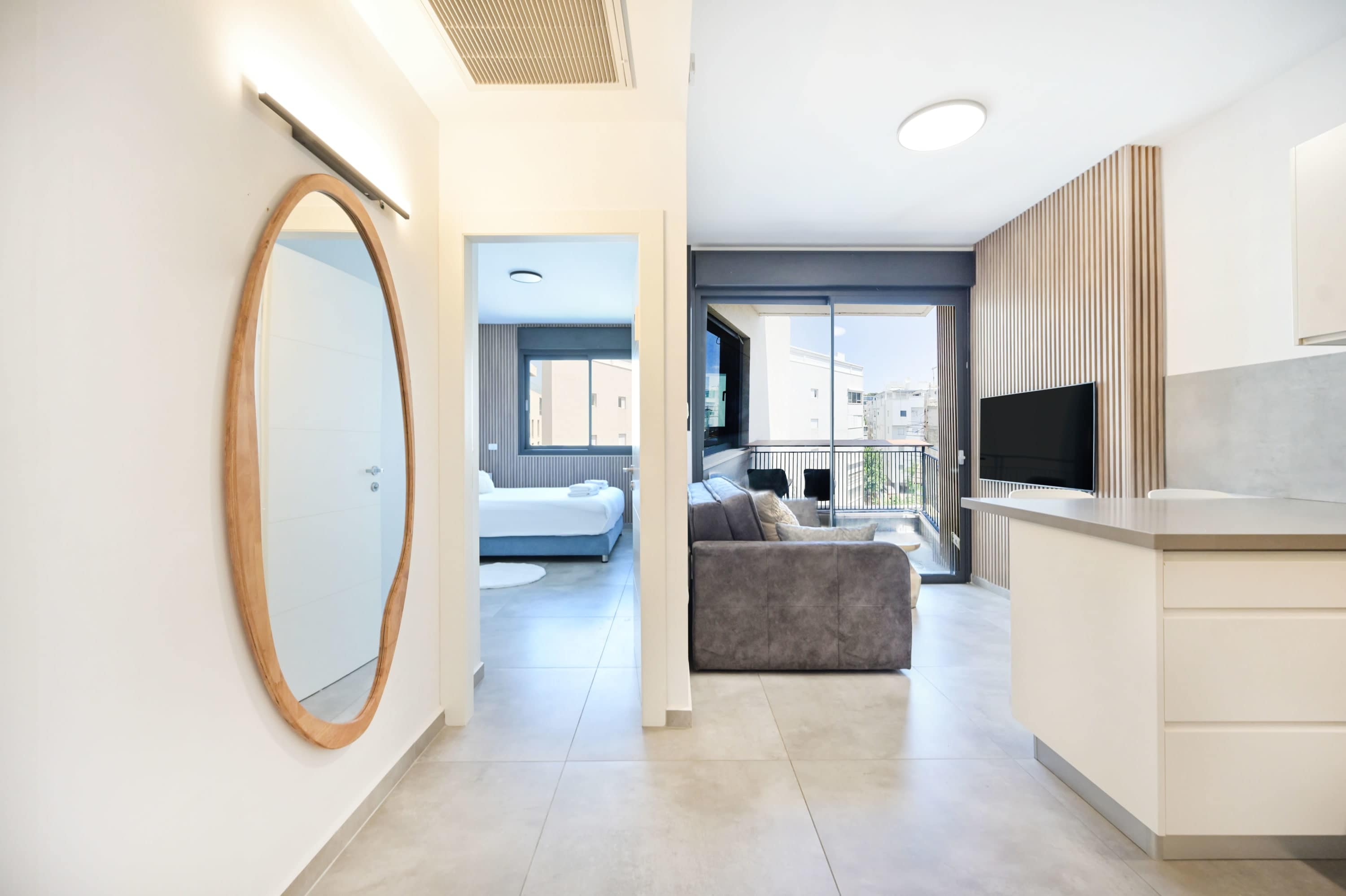 Cozy 1BR Apartment in Mendele by HolyGuest 5