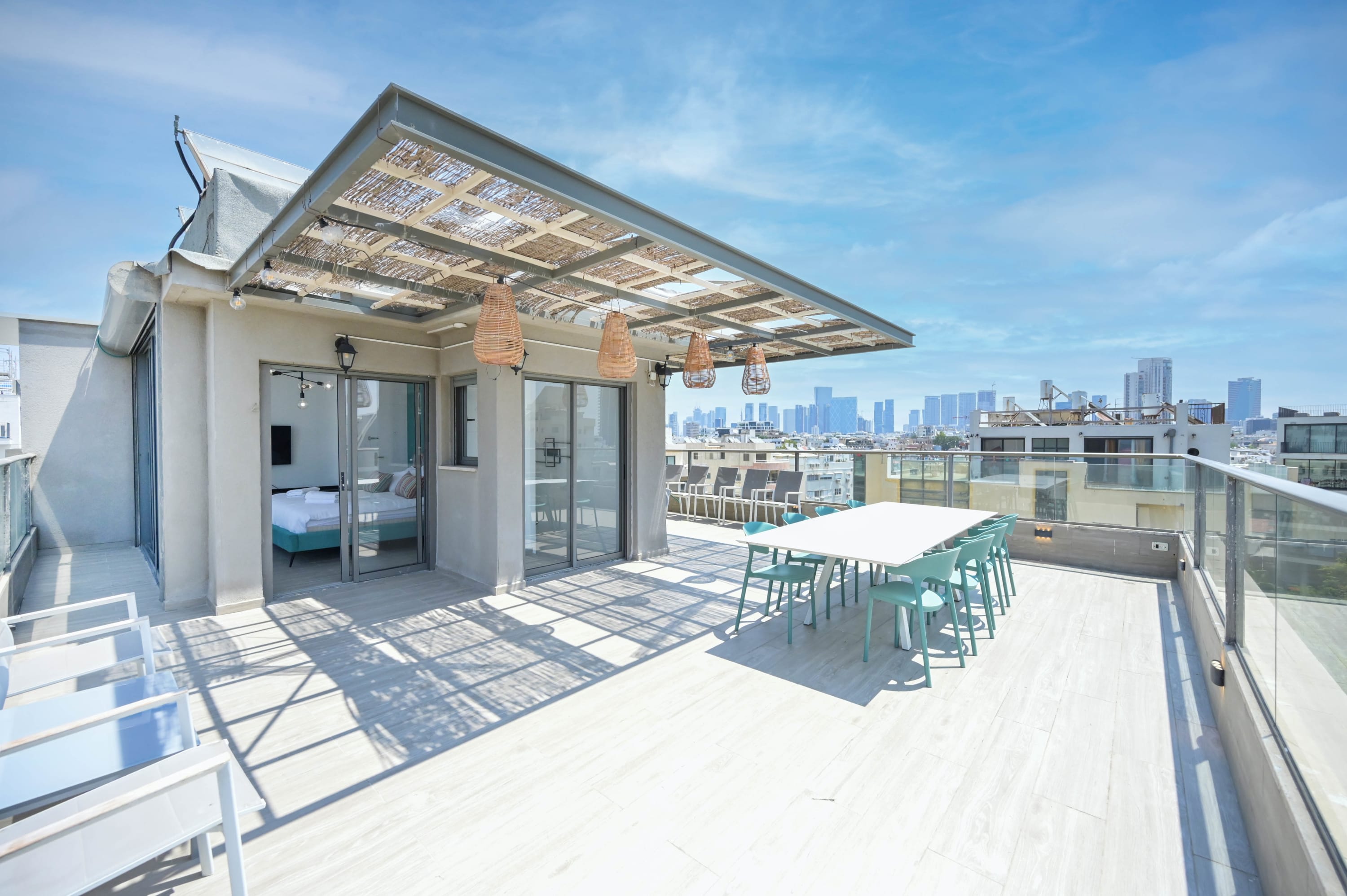 Glam 4BR Overlooking Banana Beach by HolyGuest 3
