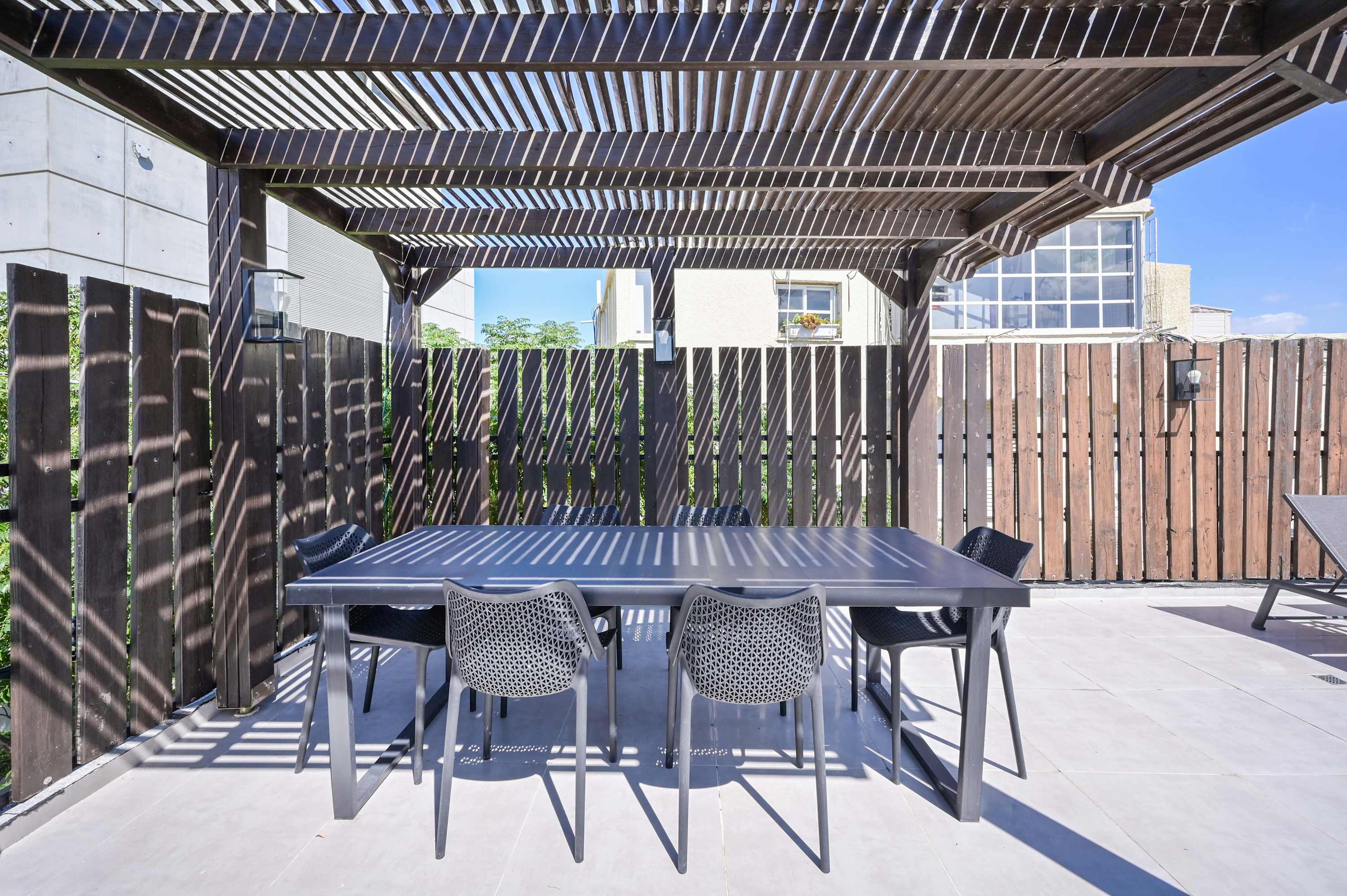 3BR Rooftop Near Hilton Beach by HolyGuest 5