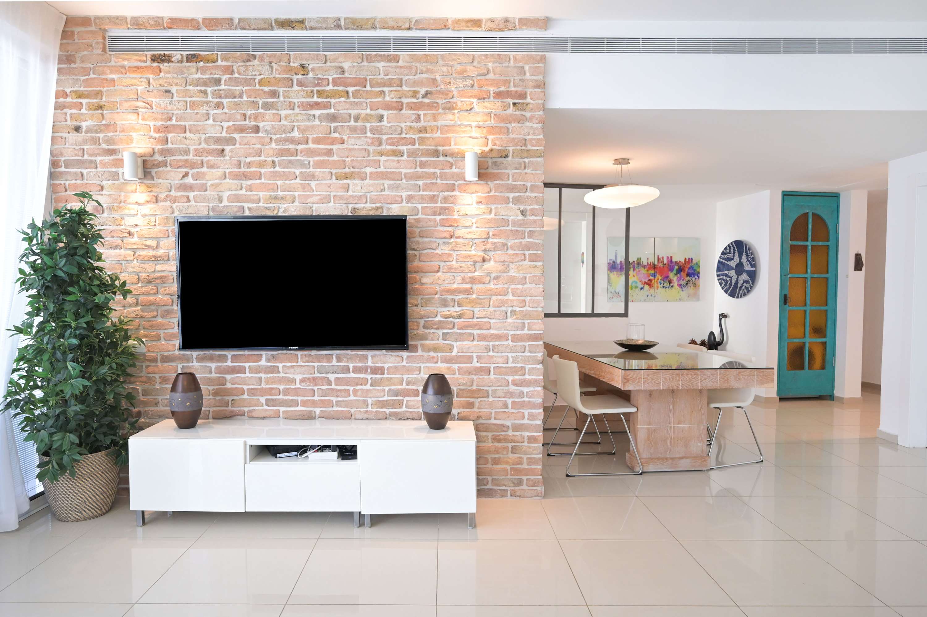 The Artisanal 3BR neat the Beach by HolyGuest 5