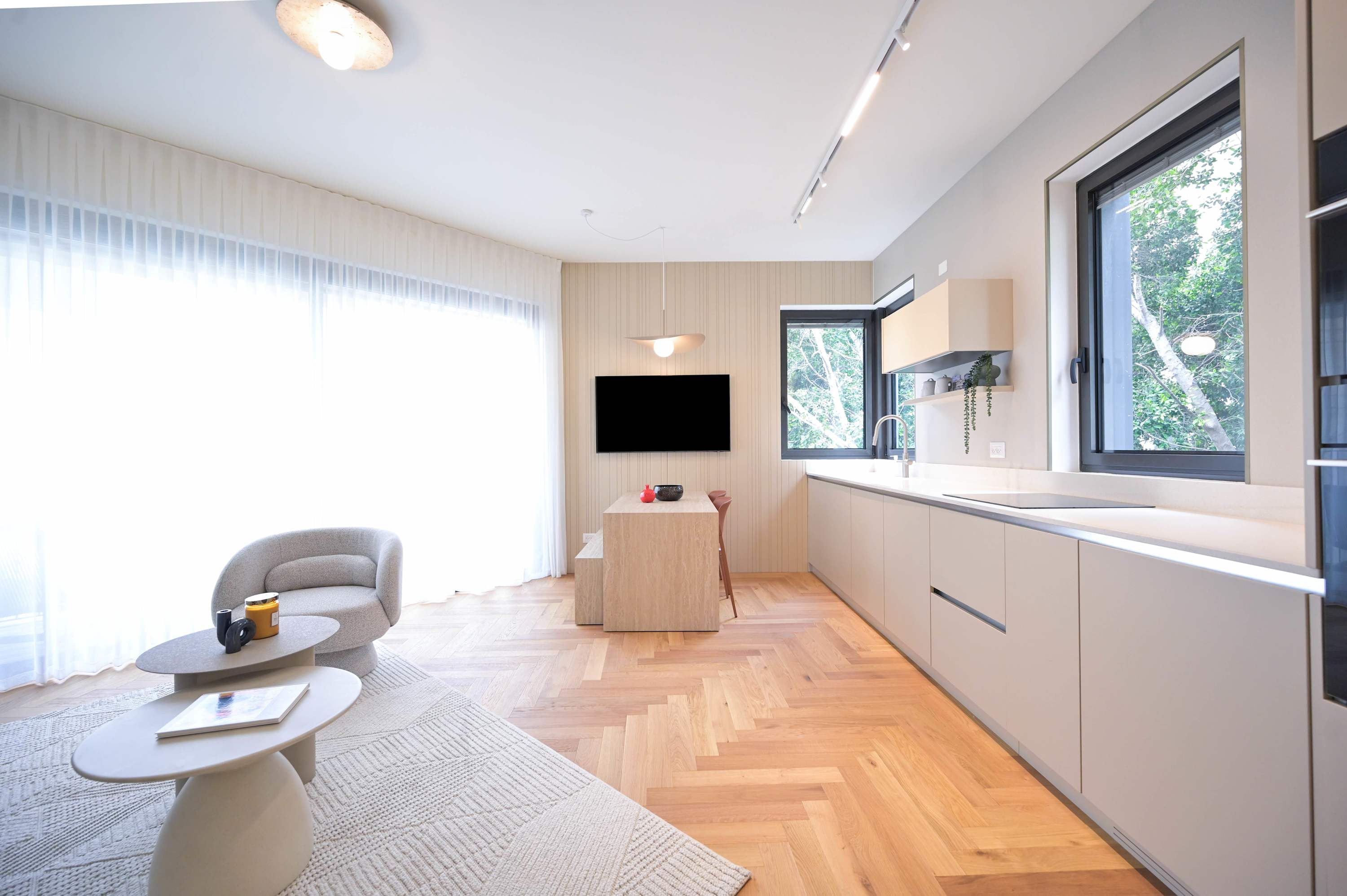 Beauty &NEW 2BR front of the Beach by HolyGuest 3