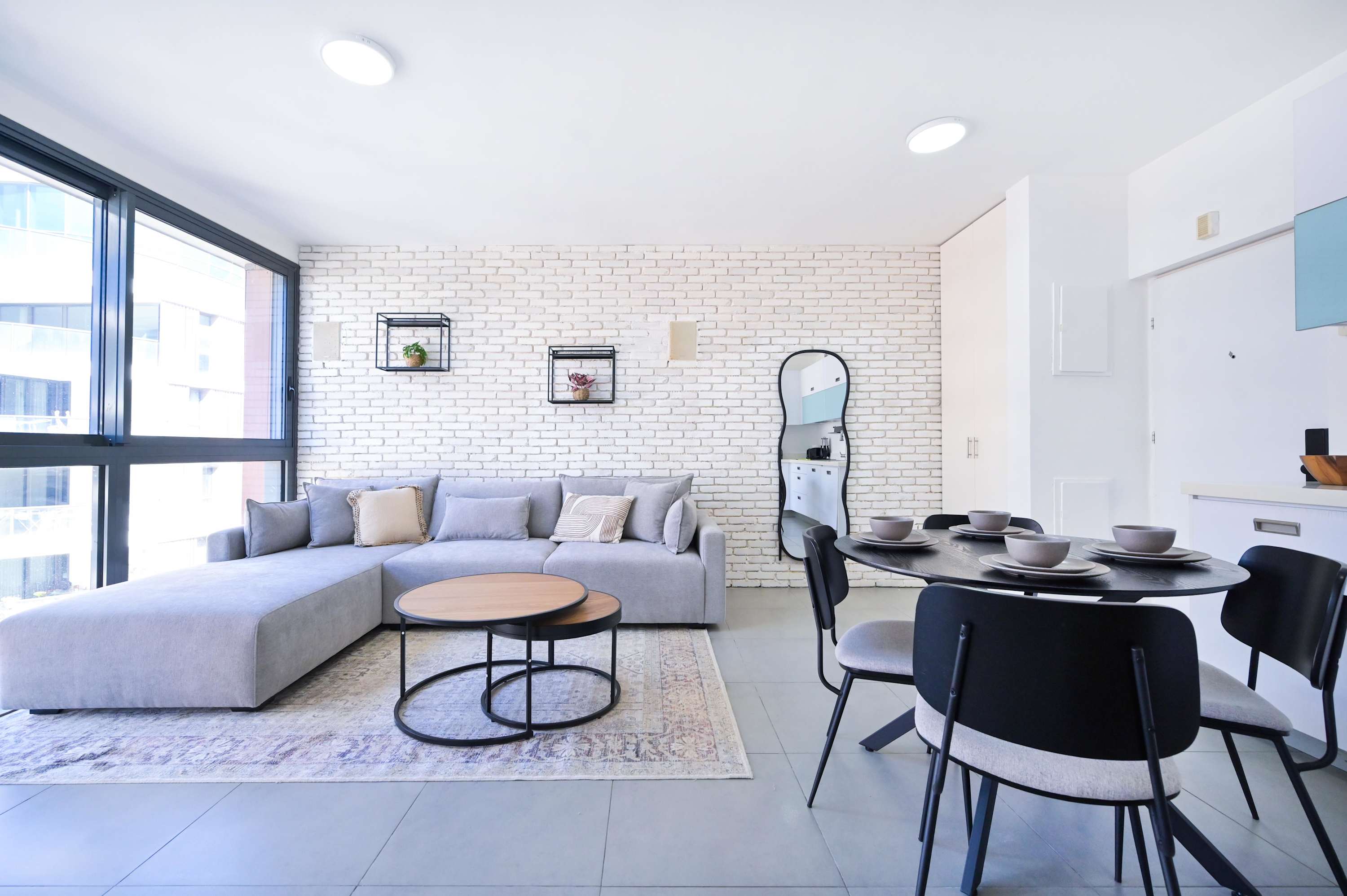 Chic & High Florentine 1BR by HolyGuest 2