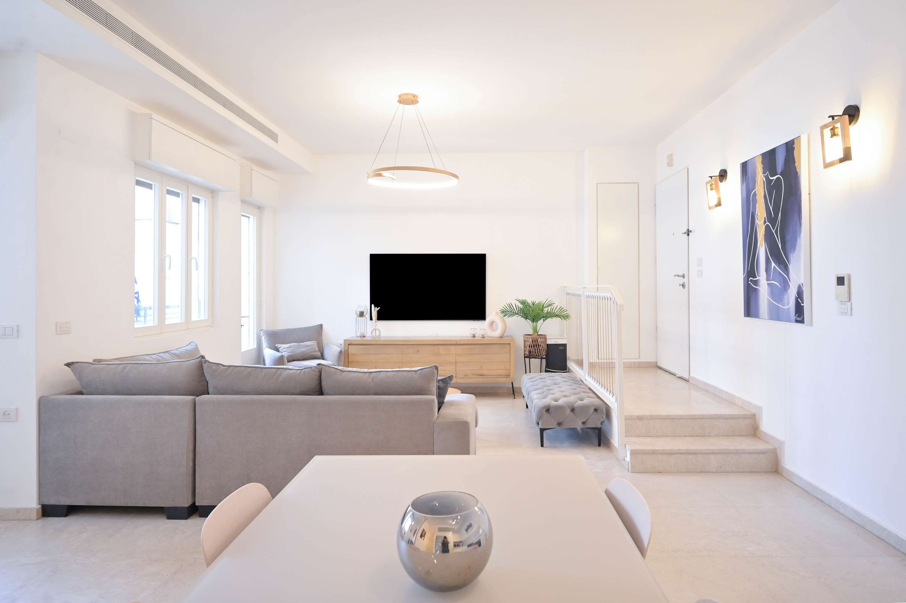 Luxury 2BR Bauhaus on the beach by HolyGuest 3