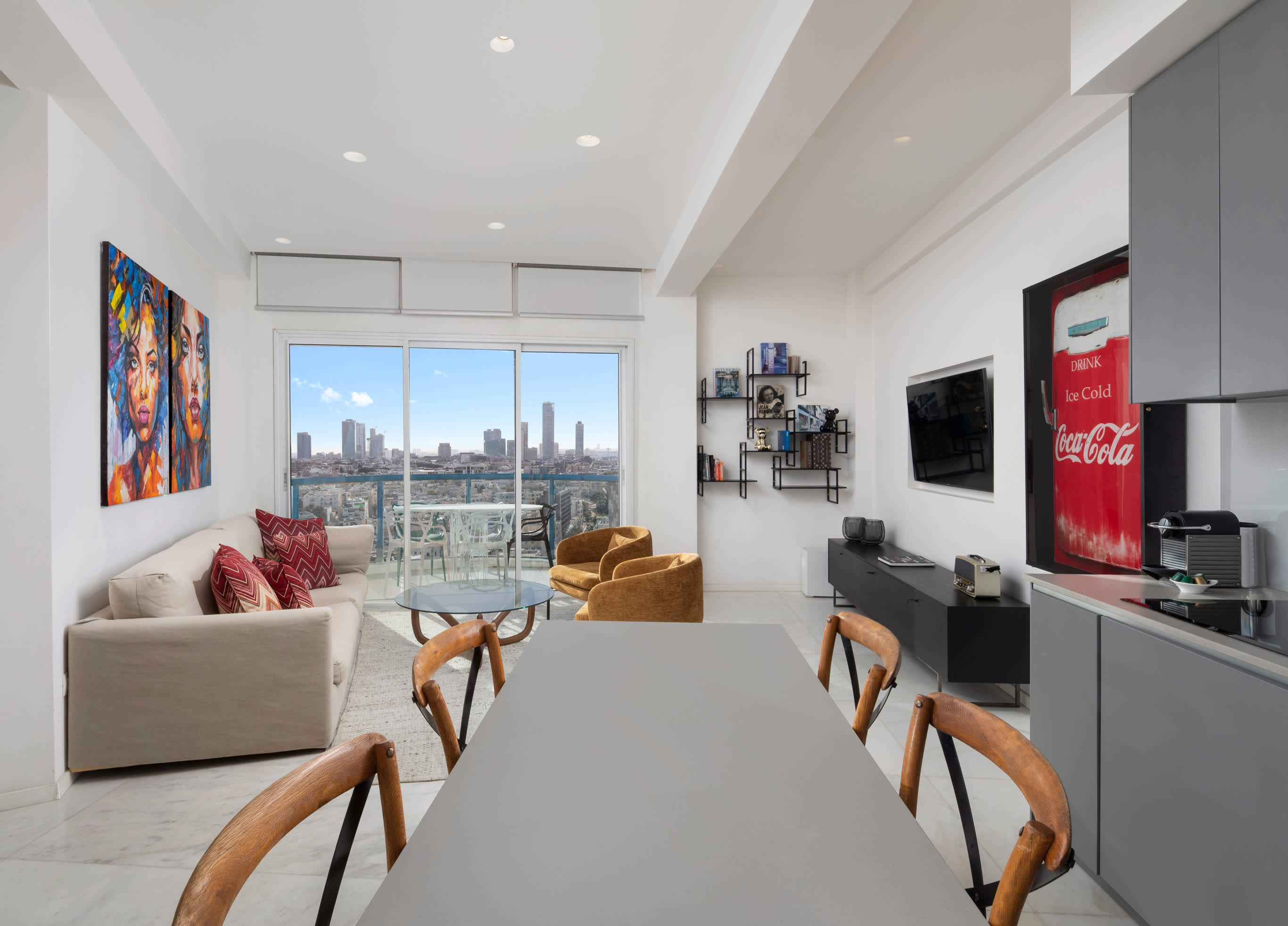 Sky 2BR condo w/ Pool and Sea Views by HolyGuest 3