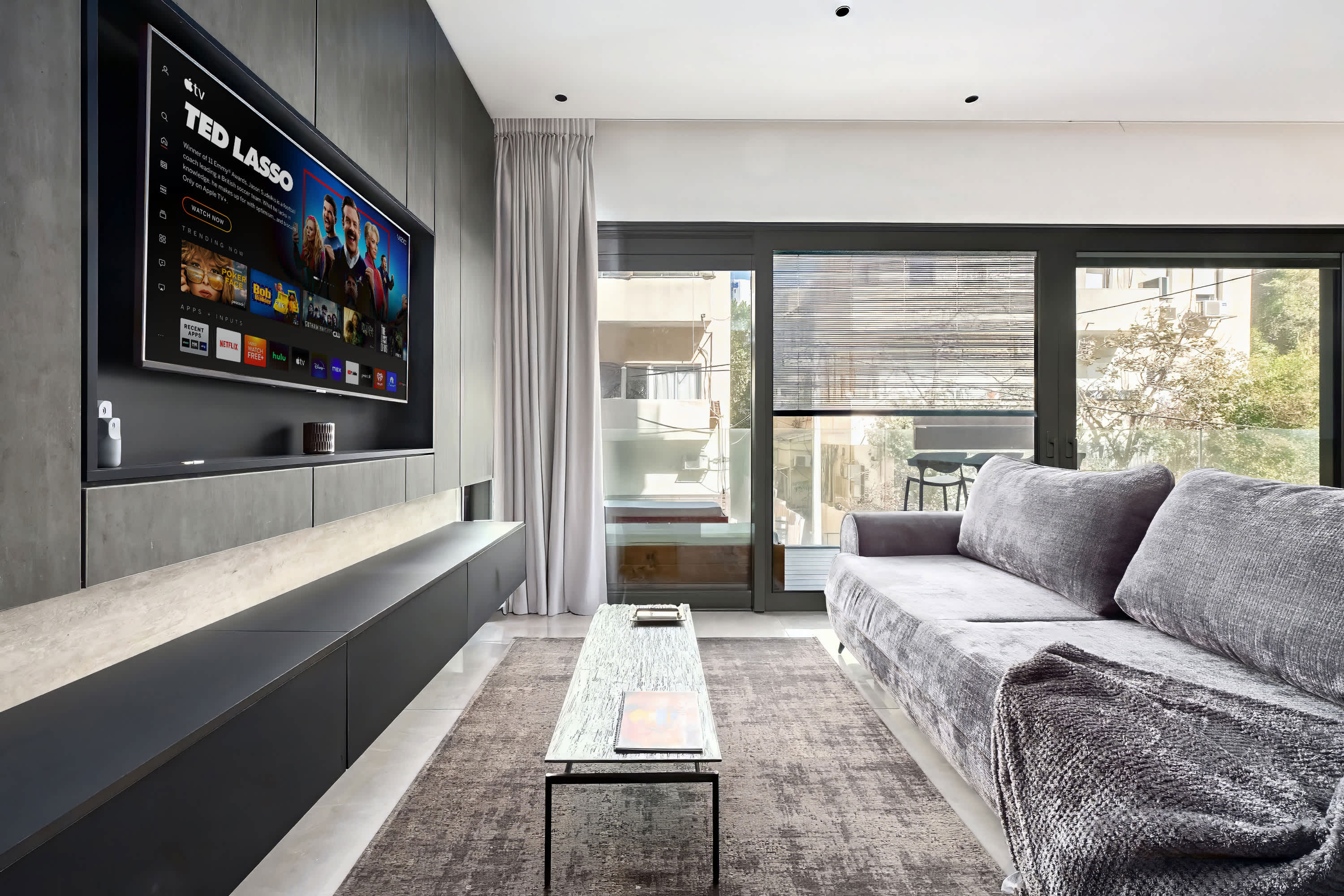 Vibrant Modern 2BR steps to the Beach by HolyGuest 4