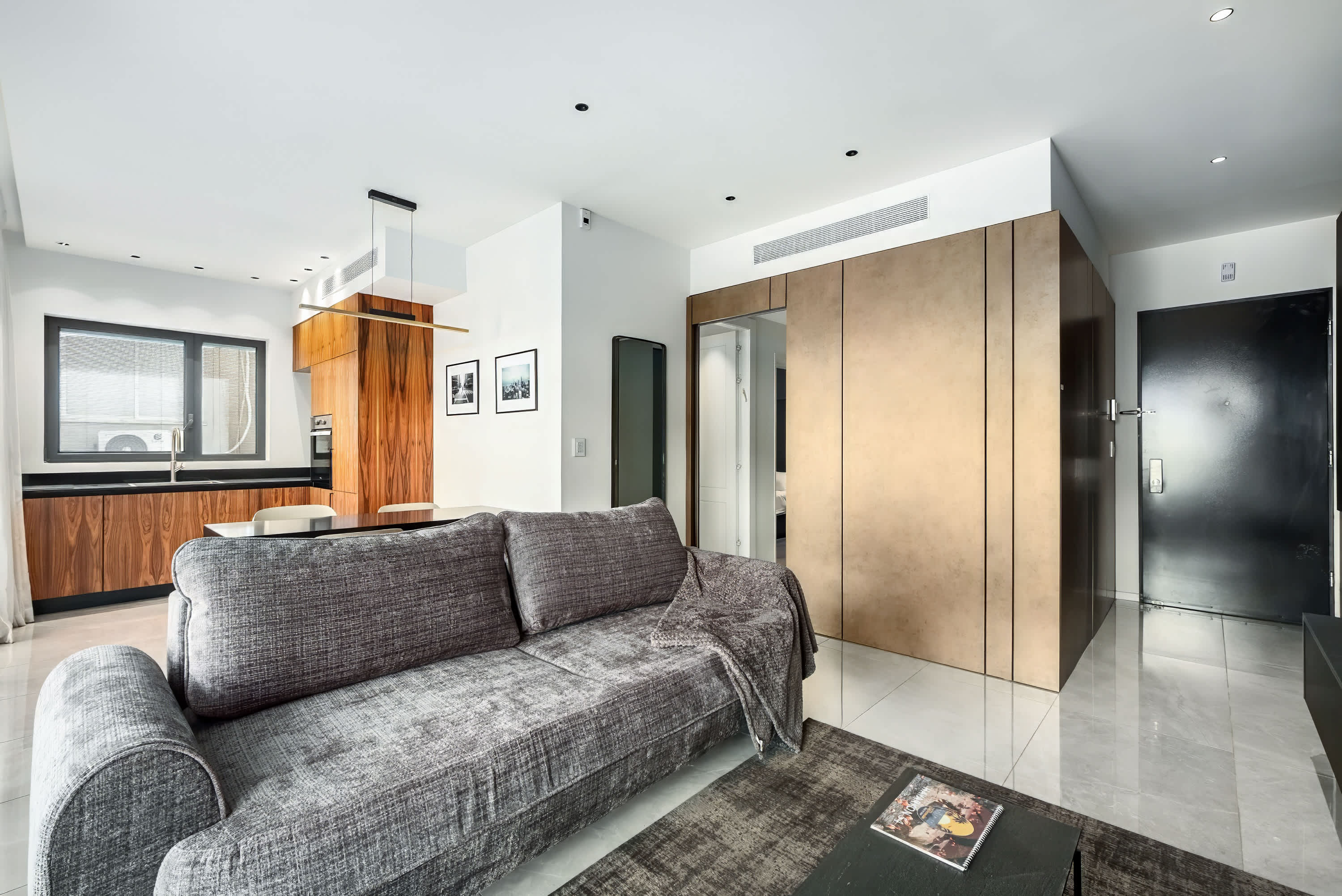 Vibrant Modern 2BR steps to the Beach by HolyGuest 5