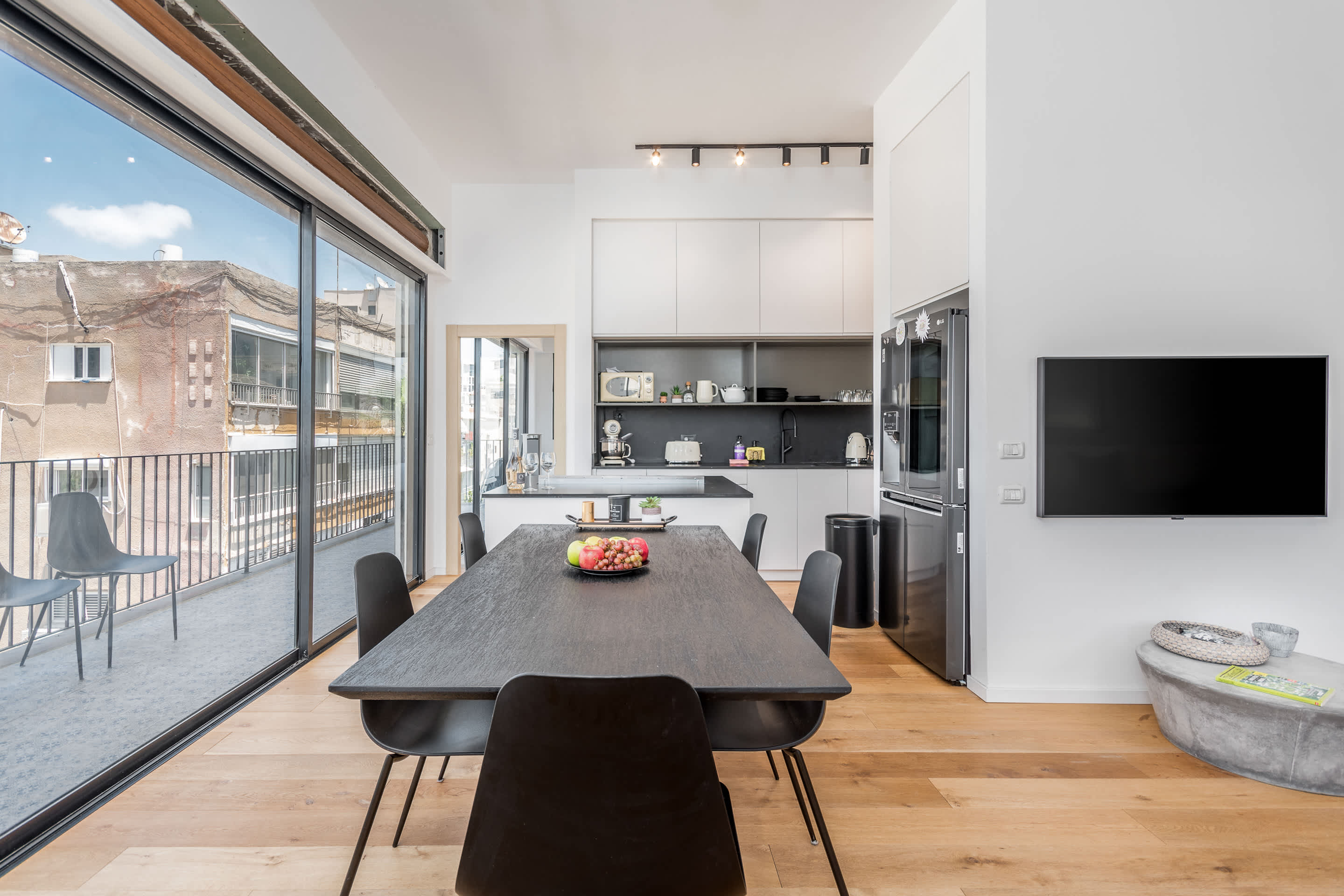 Contemporary 3BR Apt Near Geula Beach by HolyGuest 4