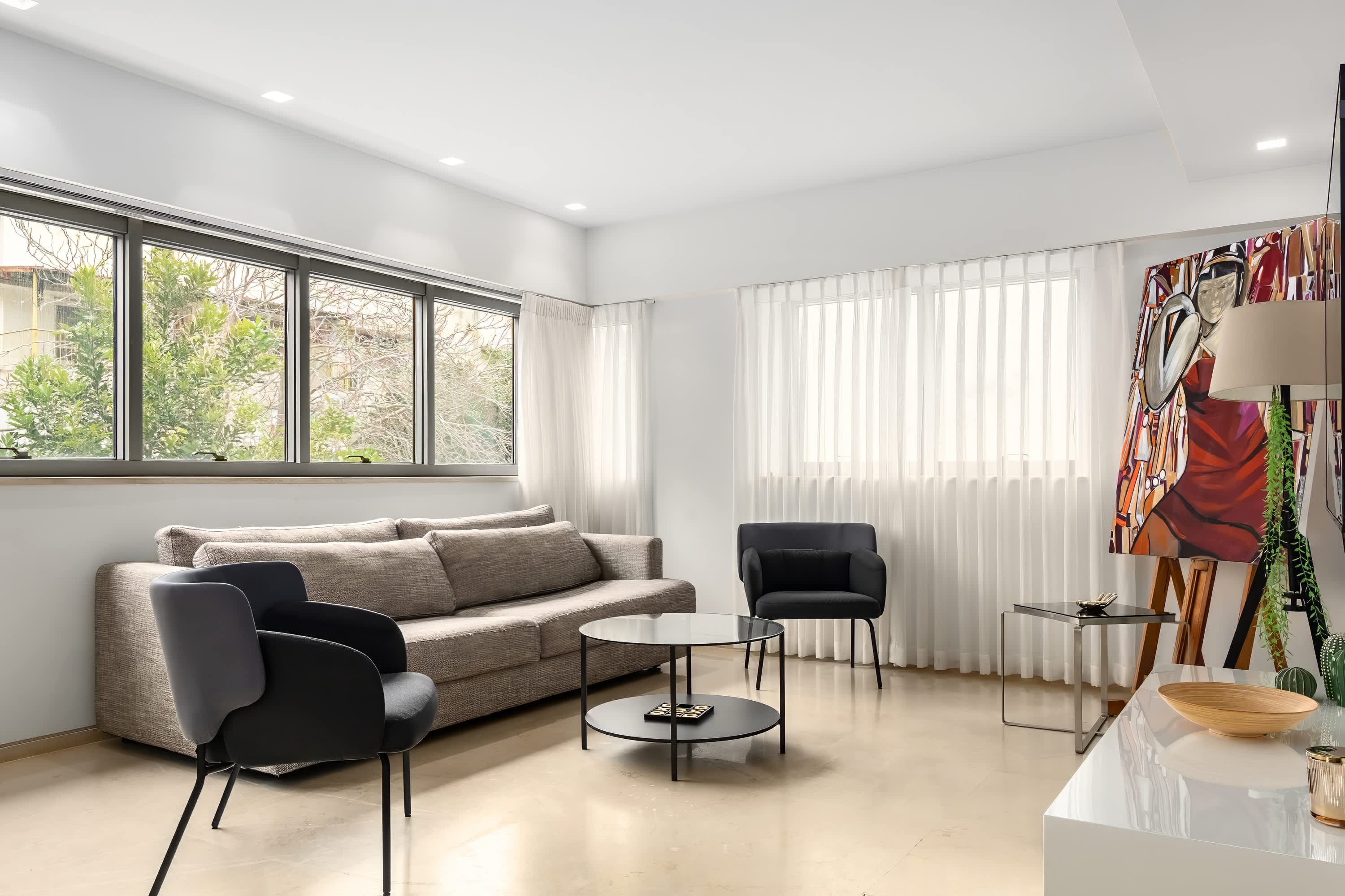 Spacious 2BR Apt in Balfour with Mamad by HolyGuest