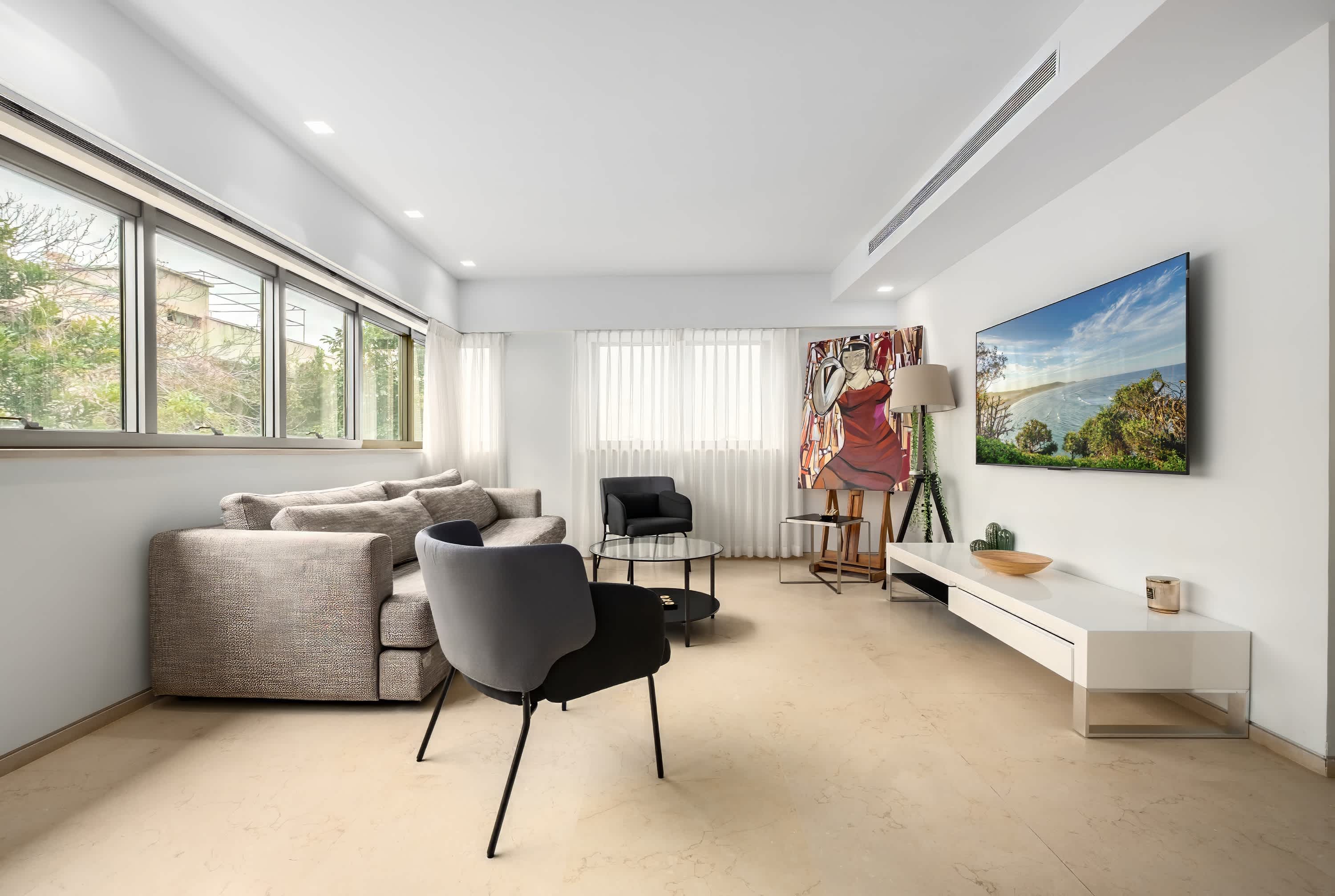 Spacious 2BR Apt in Balfour with Mamad by HolyGuest 3