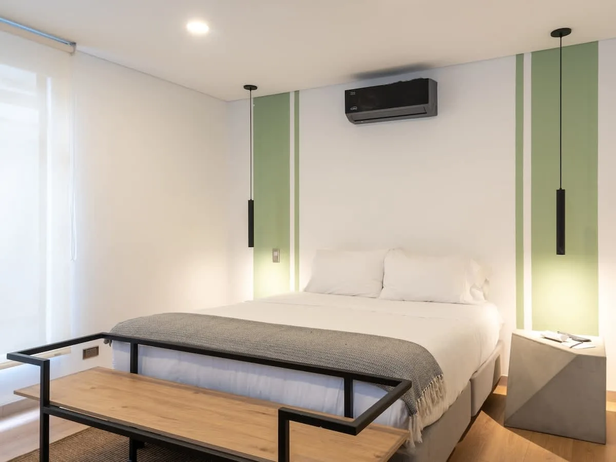 NOK Cozy 3 BR with Balcony in Laureles, Medellin — photo 14