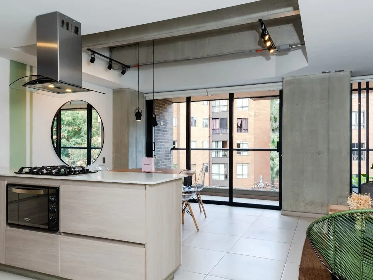 NOK Spectacular 3 BR w Balcony in Laureles Medellin — photo 5
