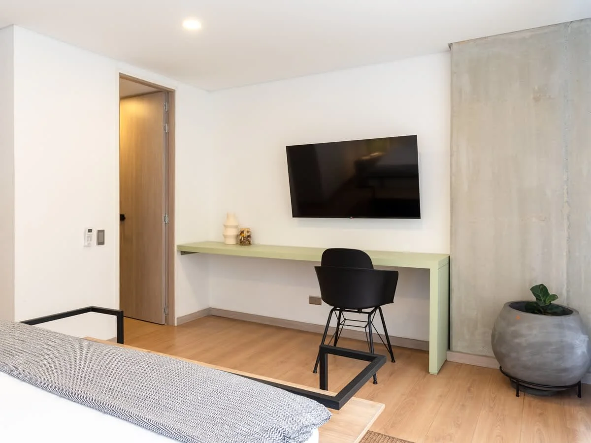 NOK Fantastic 3 BR w Balcony in Laureles Medellin — photo 3