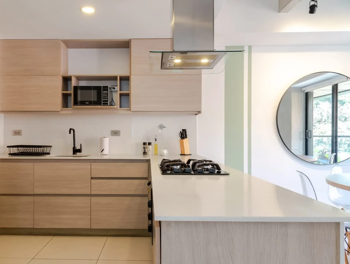 NOK Fantastic 3 BR w Balcony in Laureles Medellin — photo 10