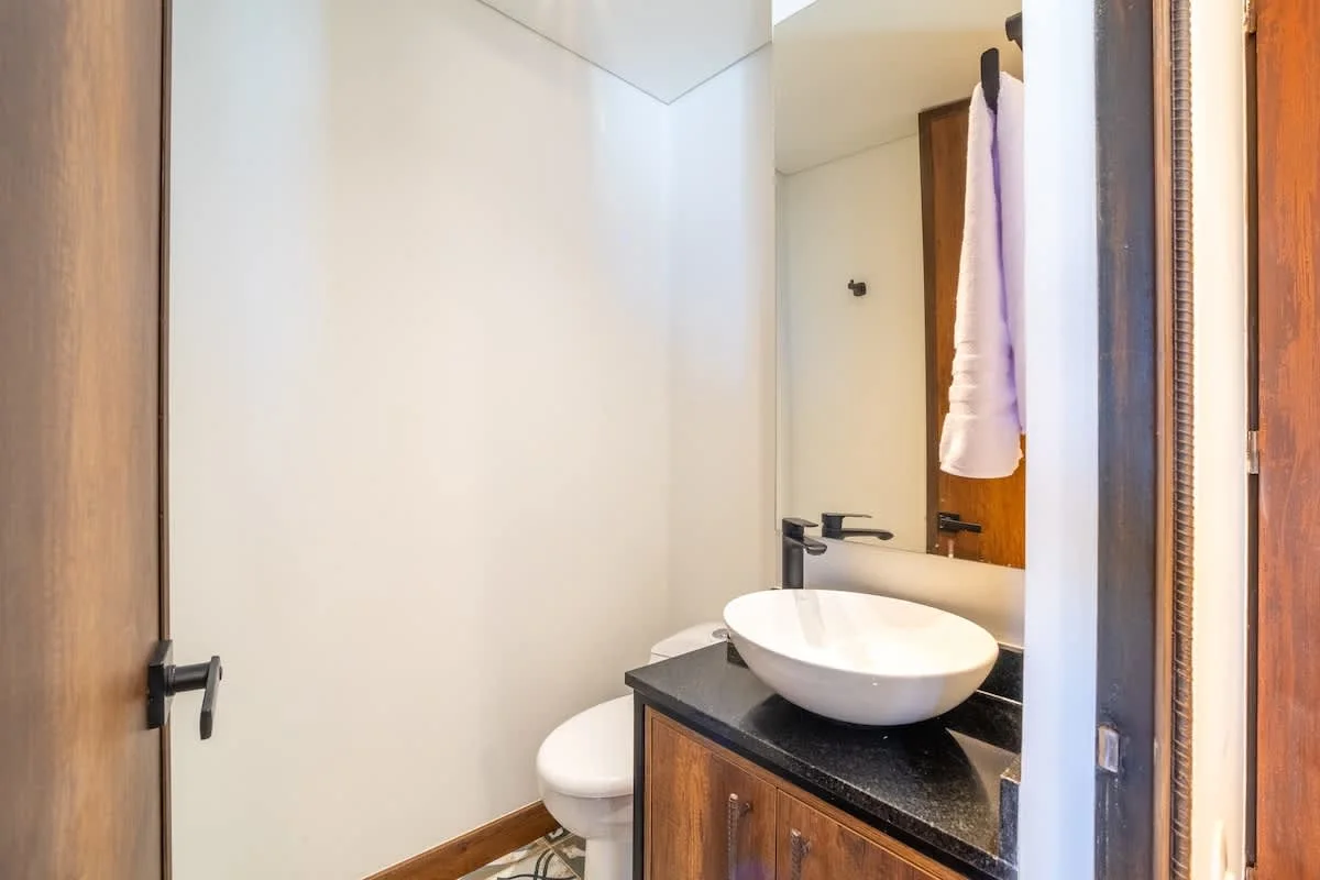 NOK Stylish 2 Masters w/Patio & View — foto 8
