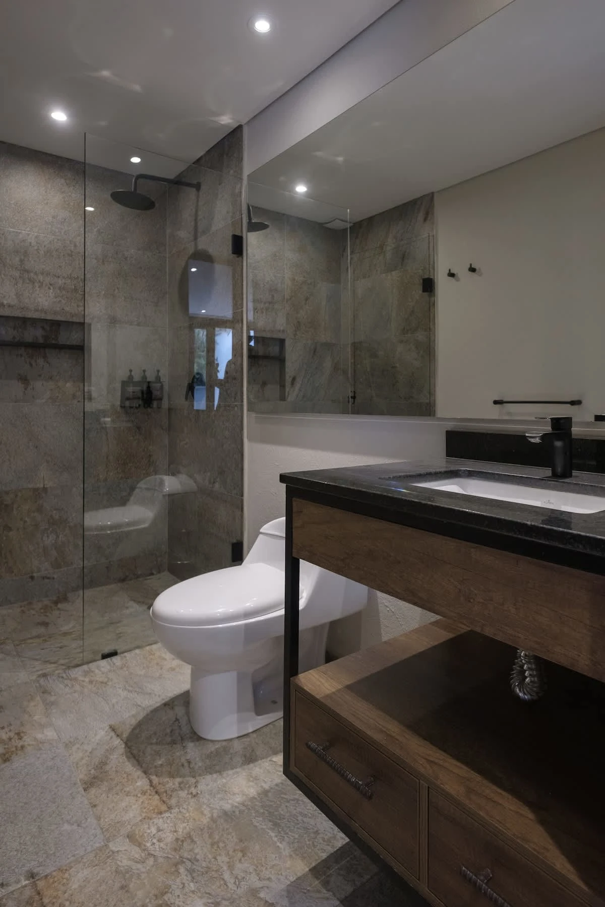 NOK Stylish 1BR in Bogotá’s Historic Center — photo 19