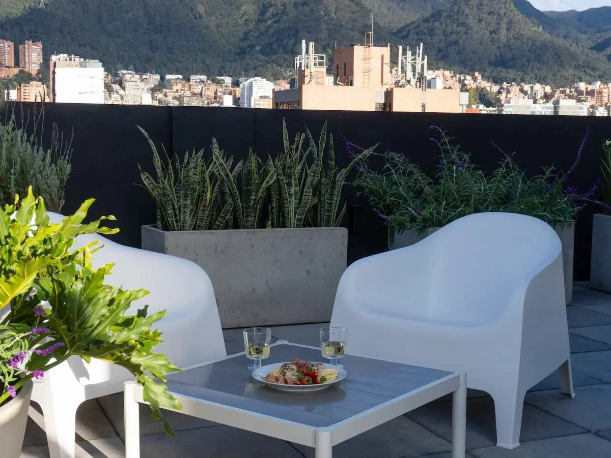 NOK Majestic Loft w/ Balcony — photo 2